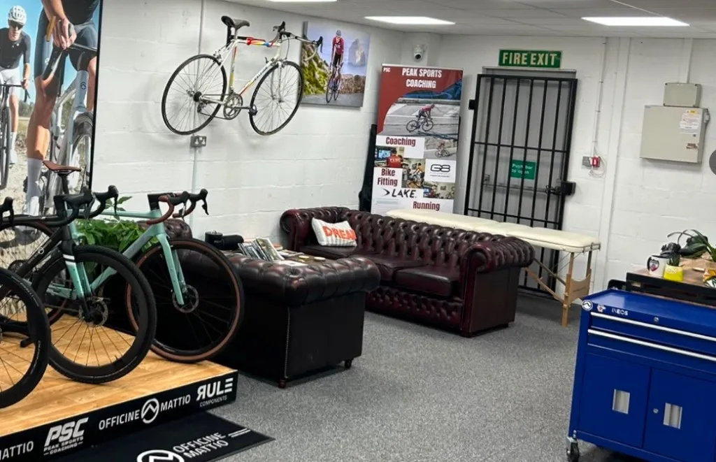 Lounge seating in the Peak Sports Coaching fitting studio